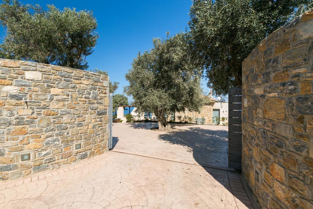 Olivia'S Villas Of Luxury Kalivia  Εξωτερικό φωτογραφία